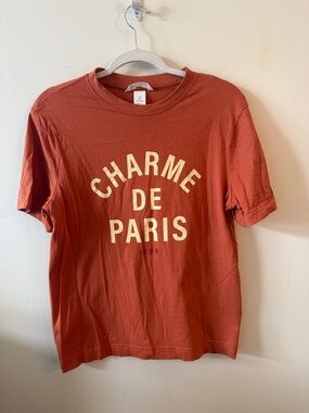 H&M Rust Graphic Crewneck Tee with Cream Print